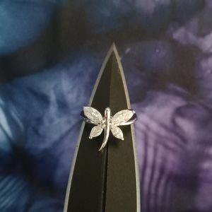 Swarovski Elements - Size 6.75 - Silver tone ring as pictured